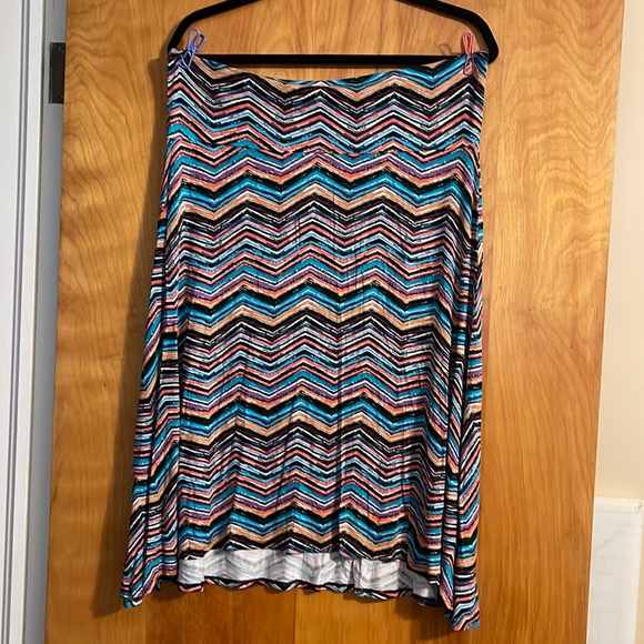 Azure Rainbow Skirt - Picture 3 of 5